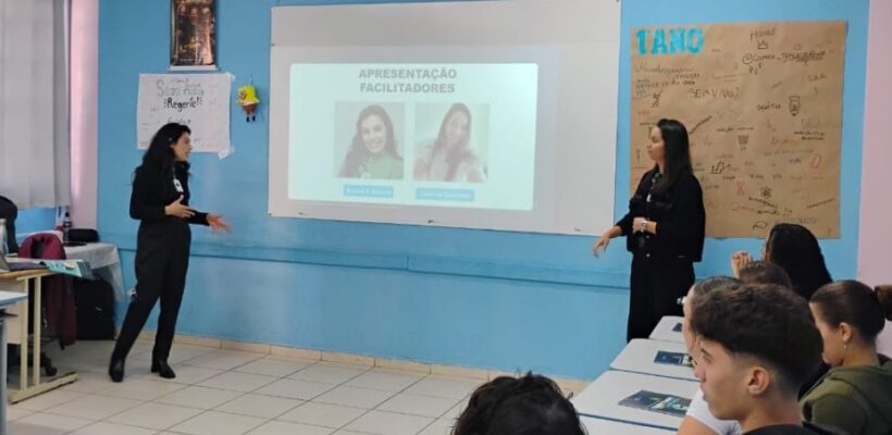 Filial Litoral promove encontros do programa Viver Bem na Escola em Itajaí