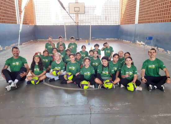 Projeto Vôlei Comunitário: esporte, inclusão e desenvolvimento para crianças e adolescentes